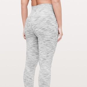 Lululemon Wunder Under Leggings - Luon